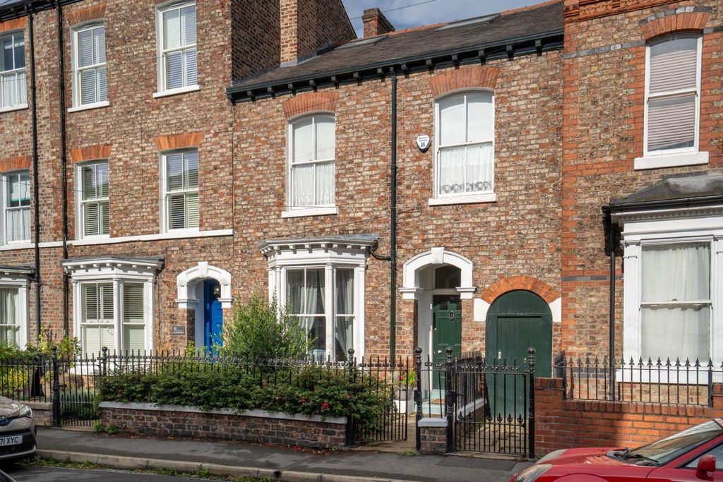Property photo 1 of 23 Bsl-28.Jpg