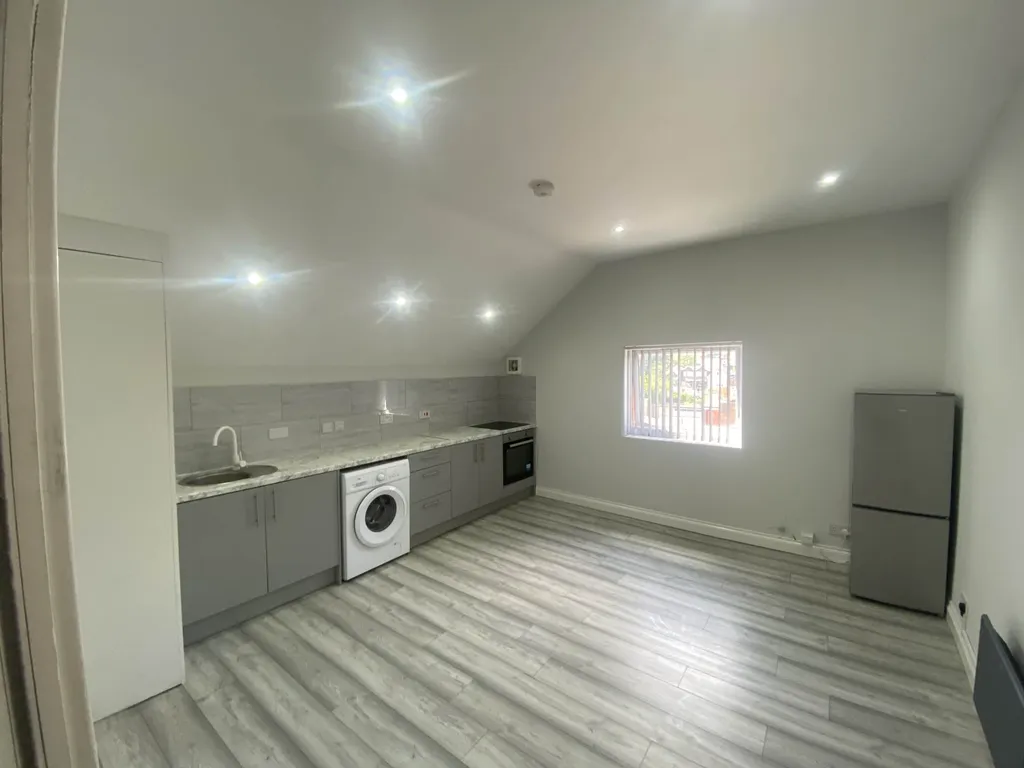 Apartment in Reading, Battle - View 3