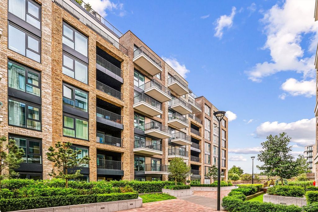 Property photo 1 of 1