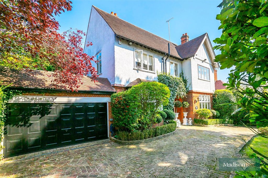 Property photo 1 of 25 Picture No. 28