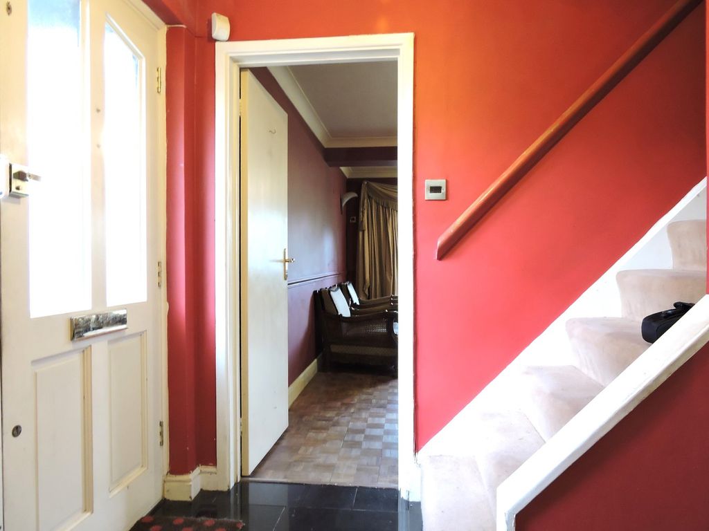 Property photo 3 of 25