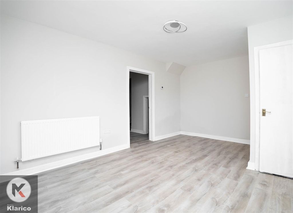 Property photo 3 of 12 Photo-3.Jpg