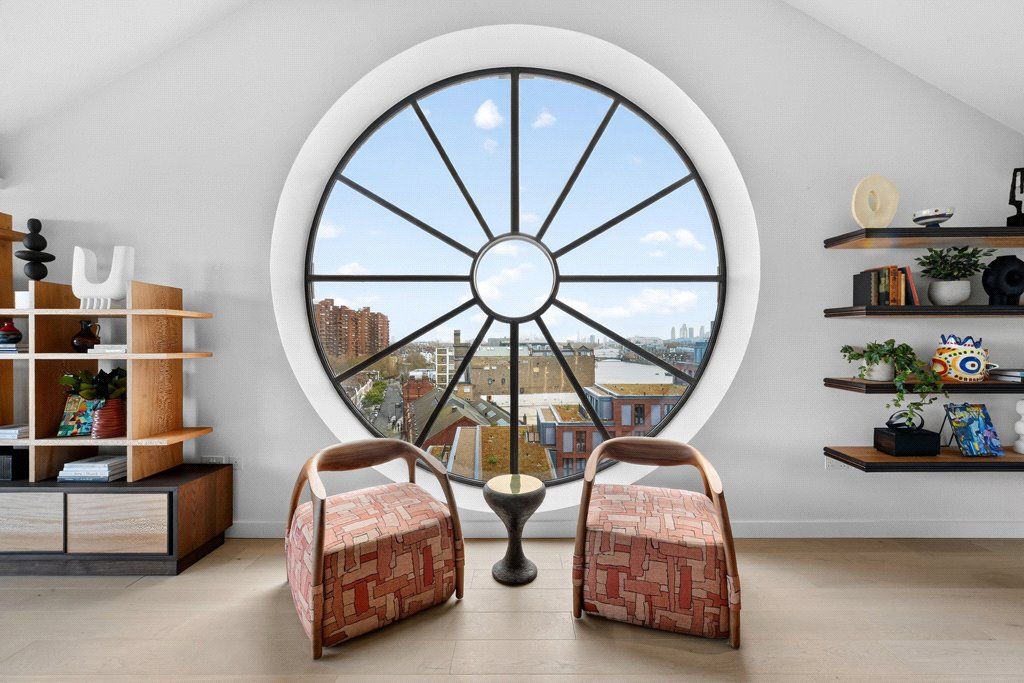 Property photo 2 of 28 Picture No. 22