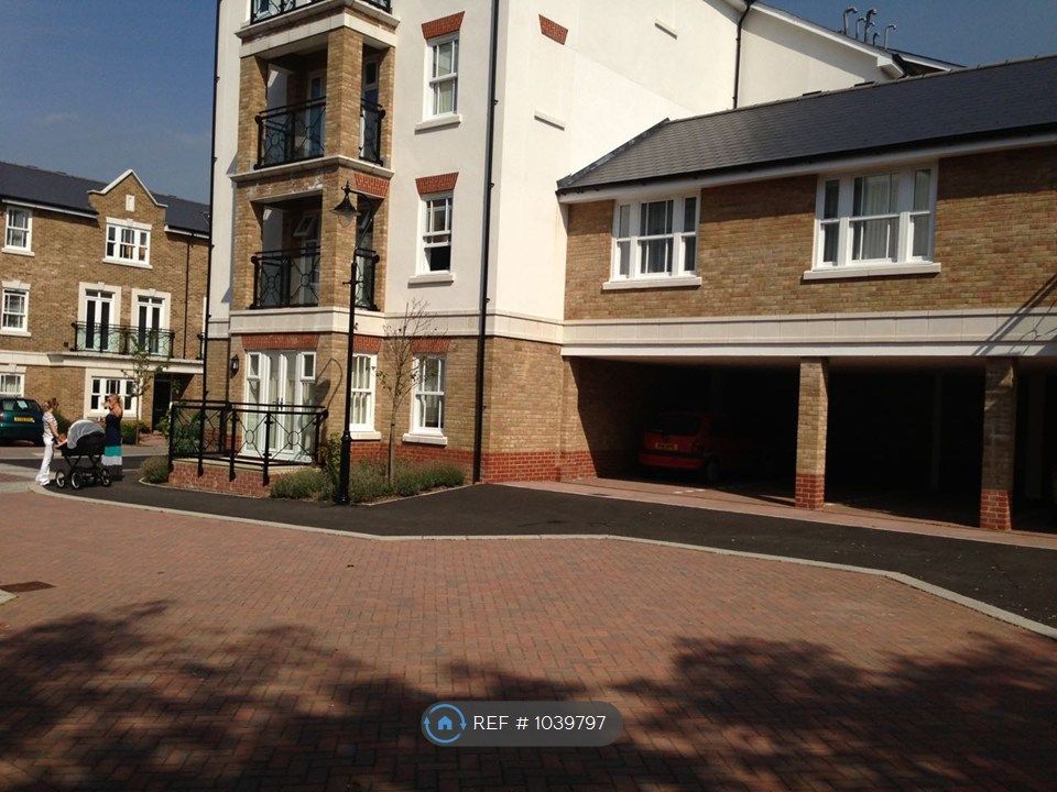 Property photo 2 of 9