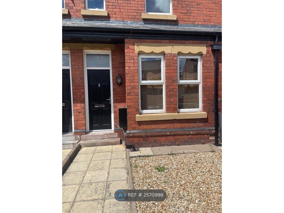 Property photo 2 of 7