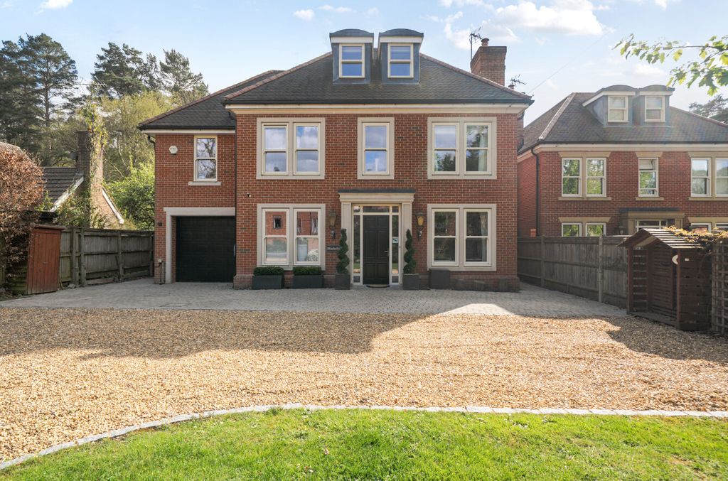 Additional image 32 of 6 bed detached house for saleWaterloo Road, Crowthorne, Berkshire RG45