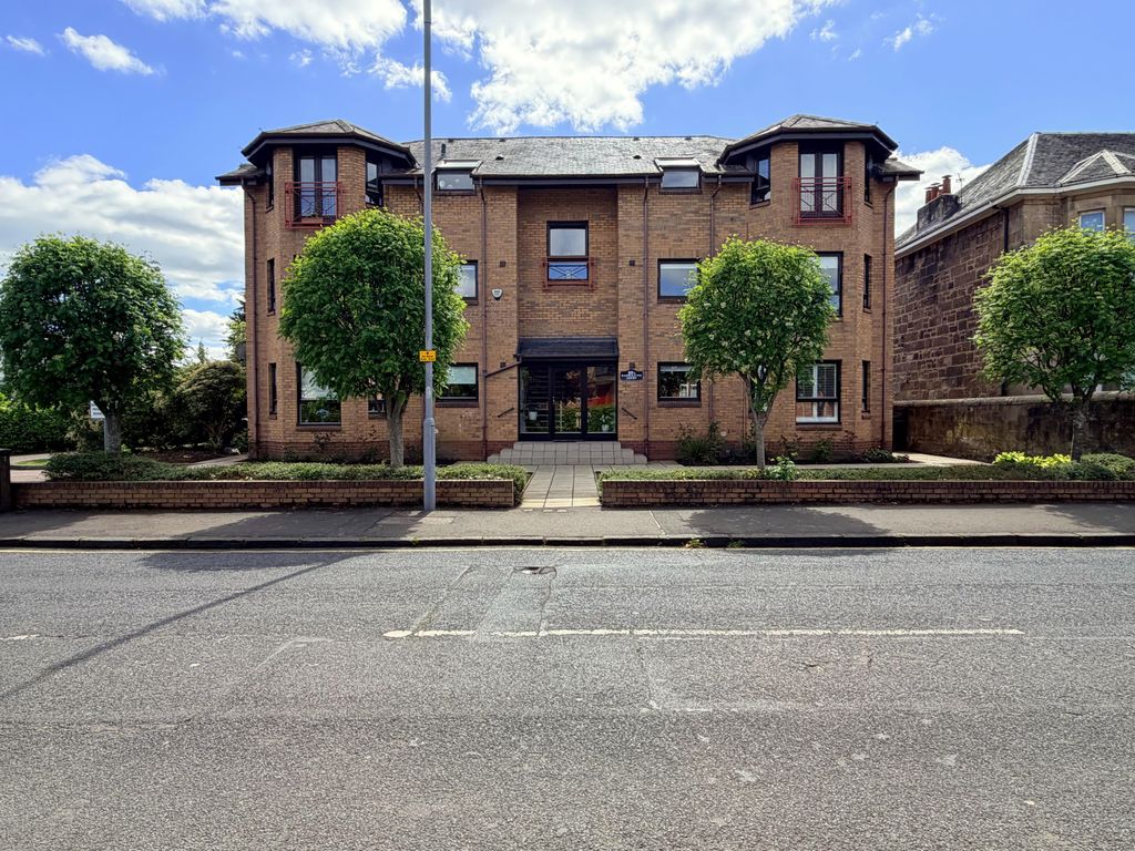Property photo 1 of 11