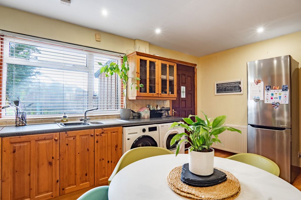 Additional image 9 of 3 bed terraced house for saleAshie Road, Inverness IV2