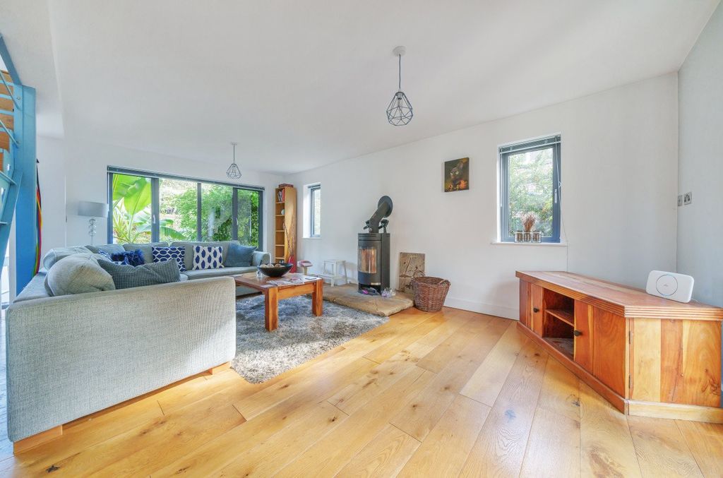 Property photo 3 of 12 Picture No. 03