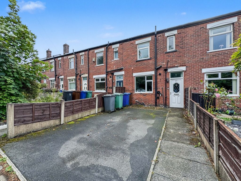 Property photo 1 of 18