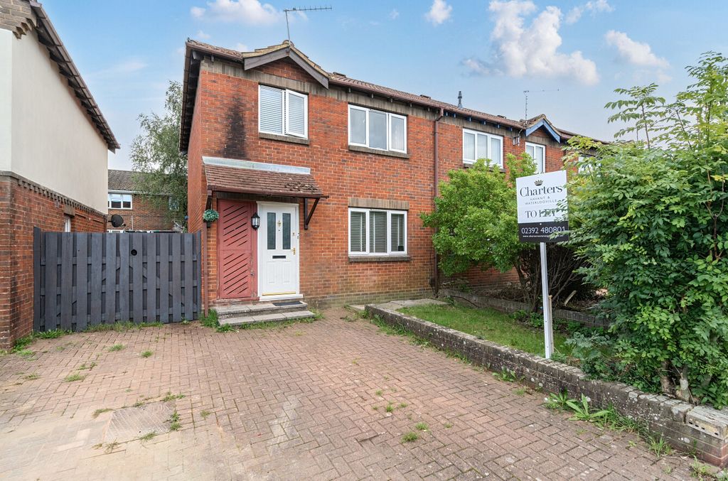 Property photo 1 of 15 1349485-21-68Bea0...