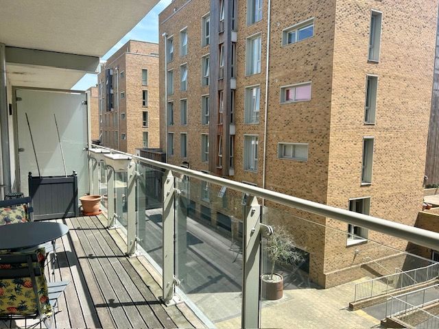 Property photo 1 of 7 Balcony
