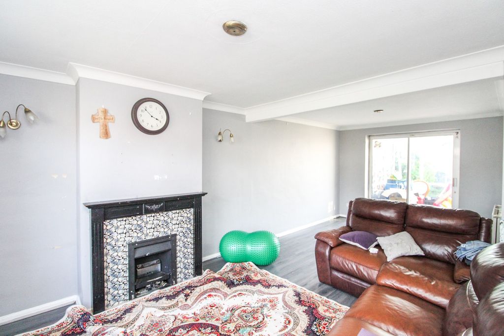 Property photo 2 of 10 Lounge-Dining Room