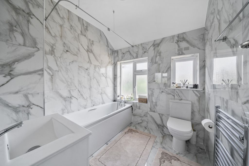 Property photo 3 of 15 1485742-2-6A43ee1...