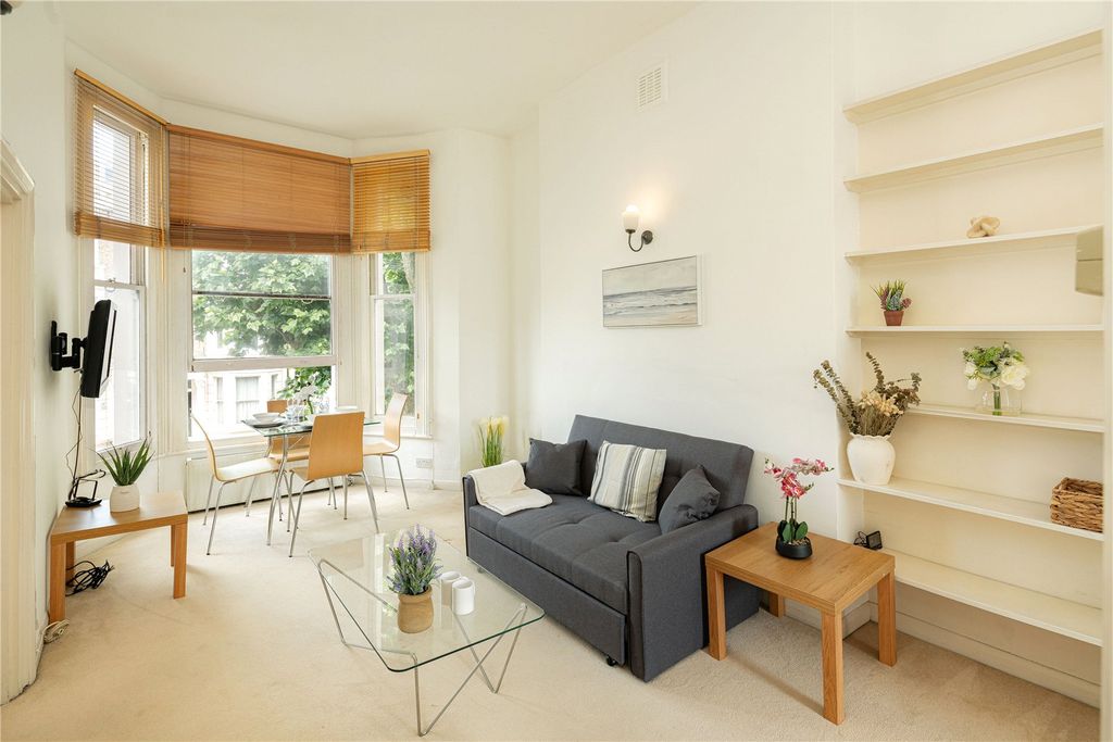 Property photo 1 of 12 Picture No. 01