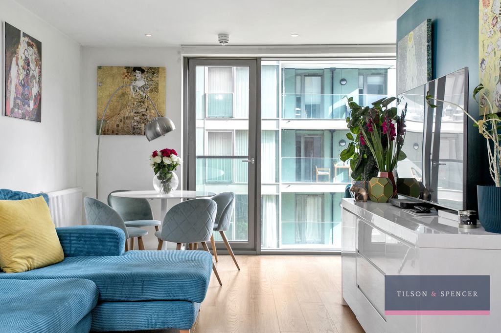 Property photo 1 of 16 1