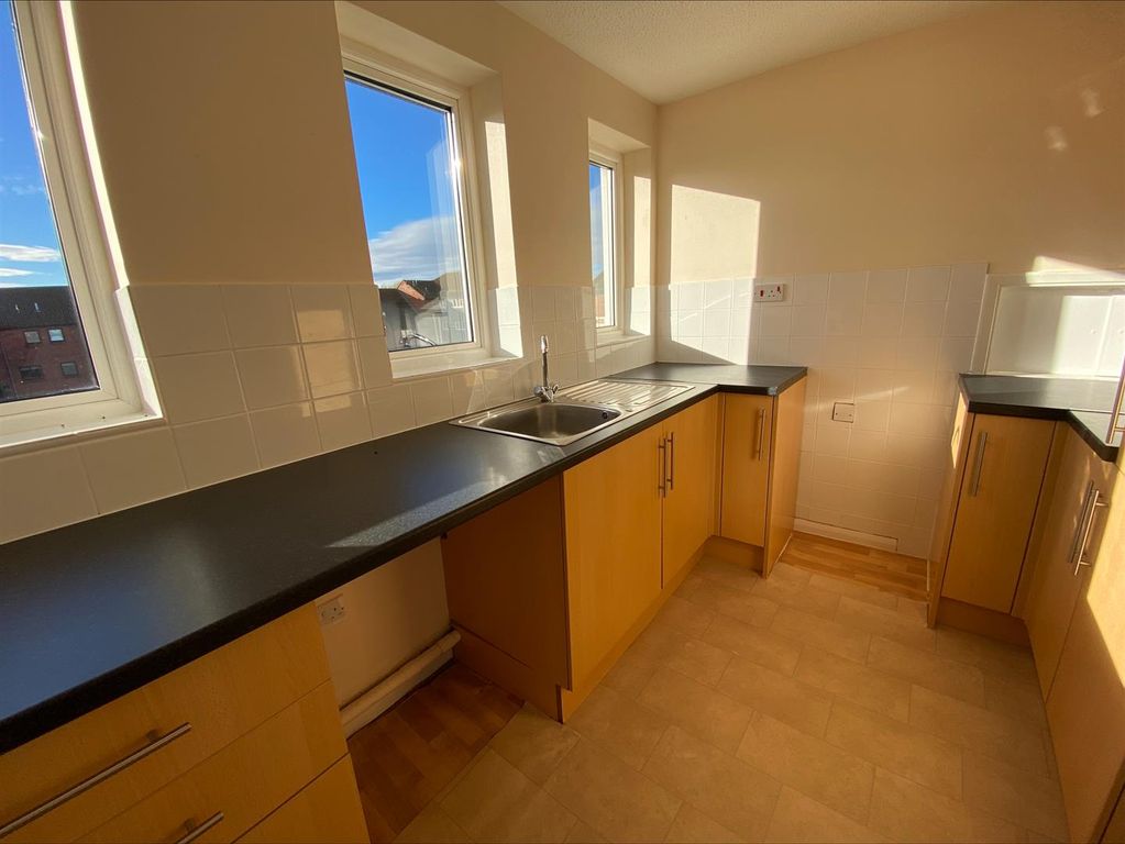 Property photo 3 of 9 6.Jpeg