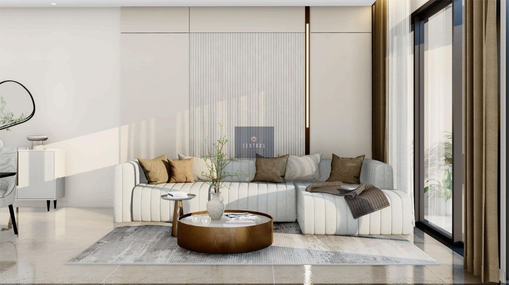 Property photo 3 of 38