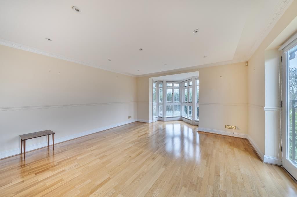 Property photo 3 of 21 Reception Room