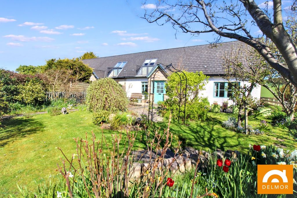 Property photo 1 of 27