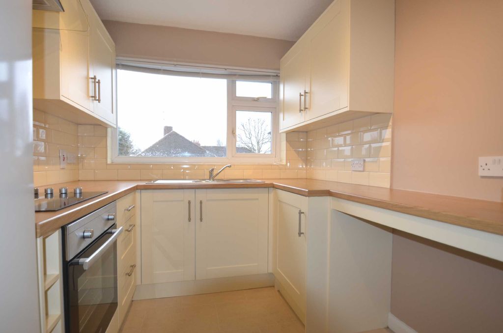 Property photo 2 of 6 Photo