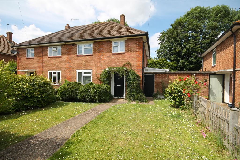 Property photo 1 of 8 External .Jpg