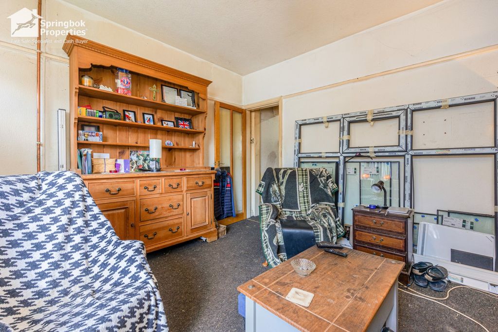 Property photo 3 of 11 Image 3