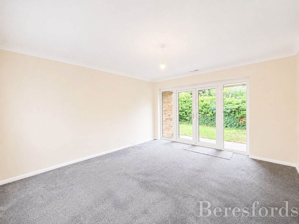 Property photo 2 of 16 Picture No. 54