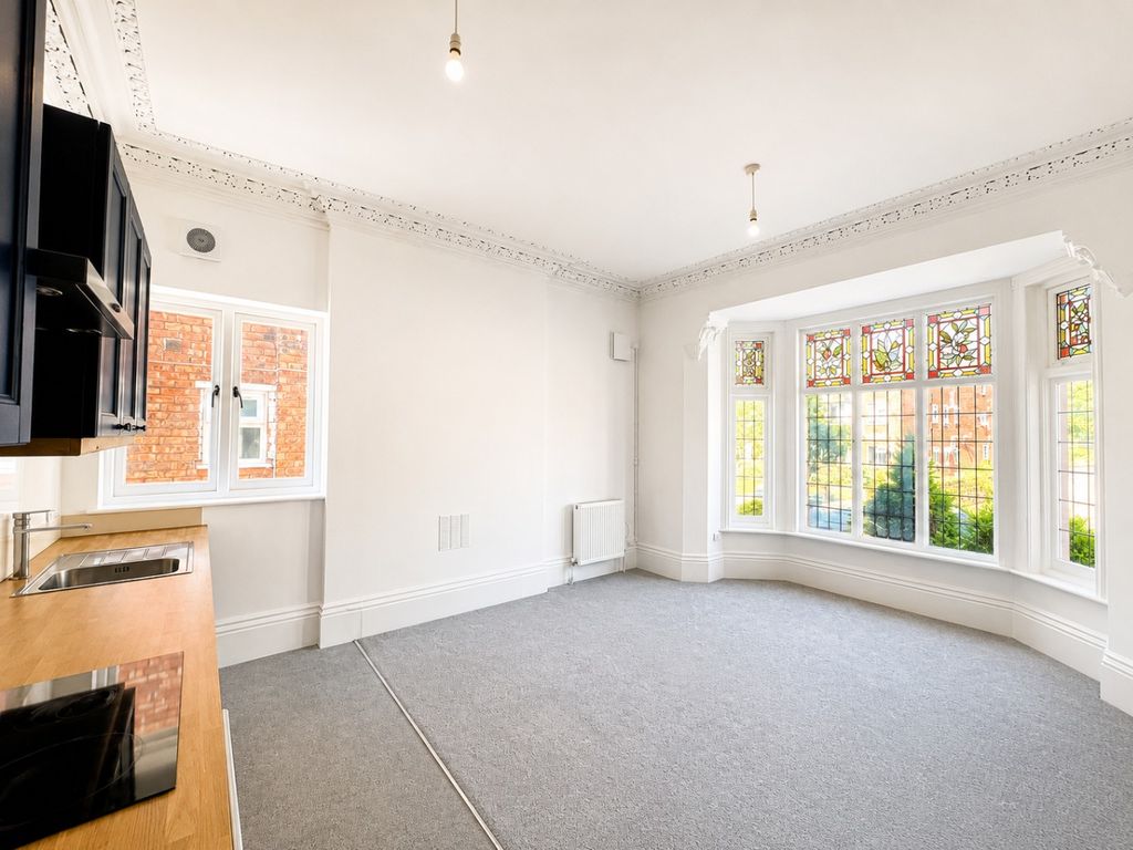 Property photo 3 of 55 5296682