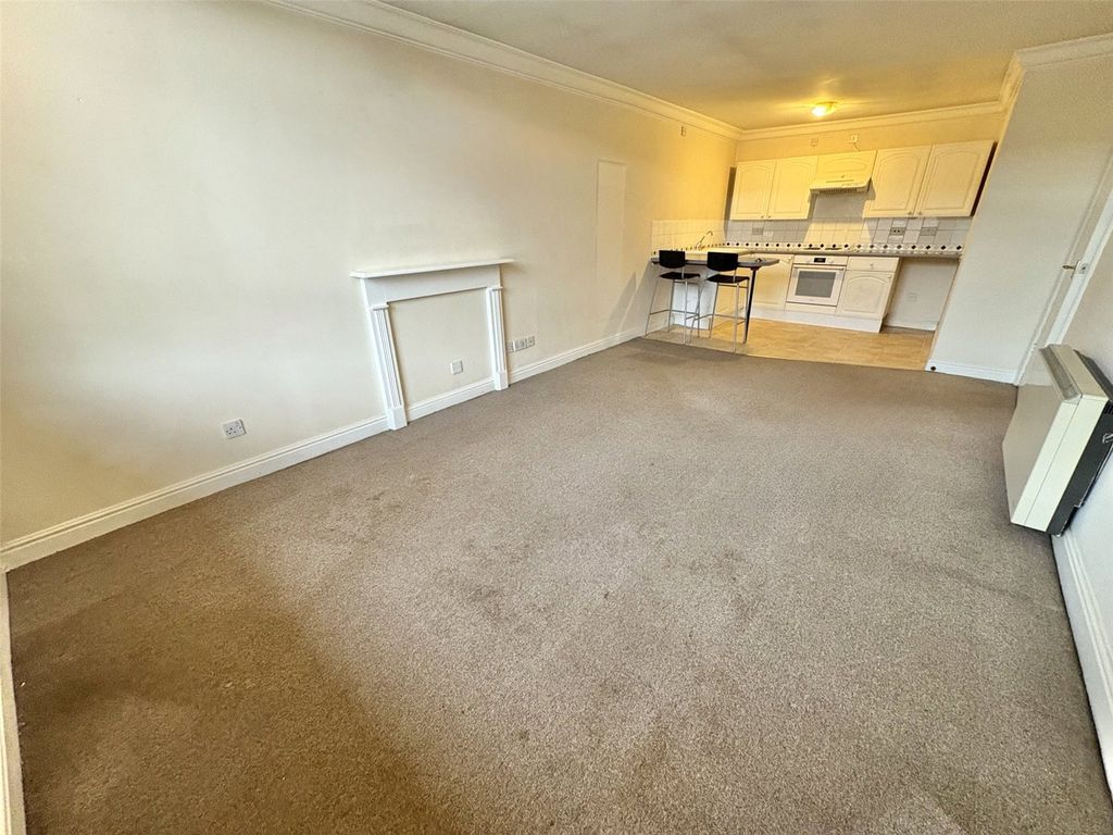 Property photo 3 of 6 Picture No. 05