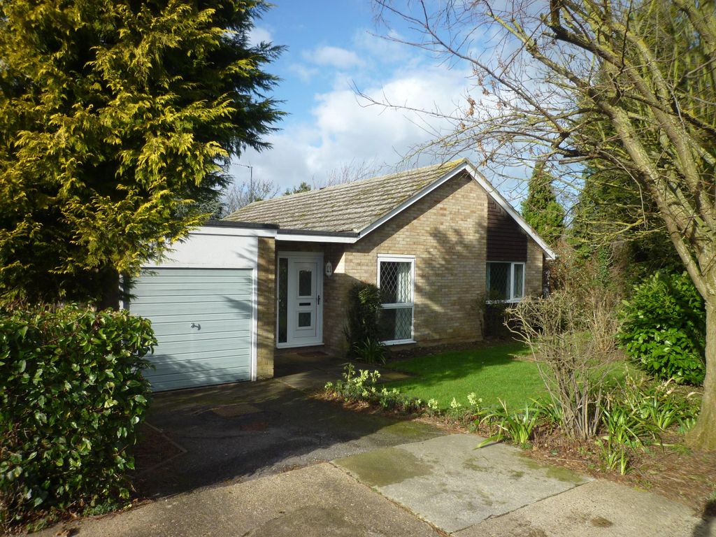 Property photo 1 of 8 Front