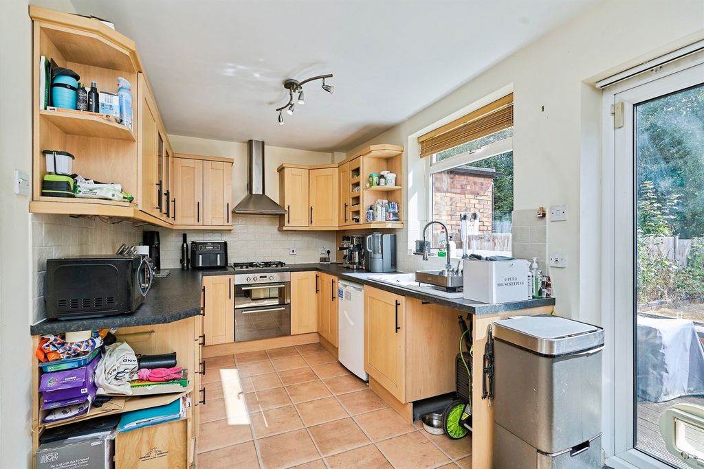 Property photo 3 of 15