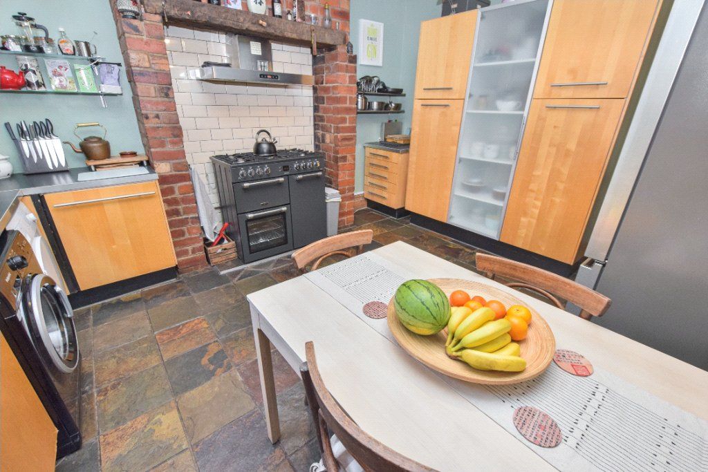 Property photo 3 of 23 Kitchen/Diner