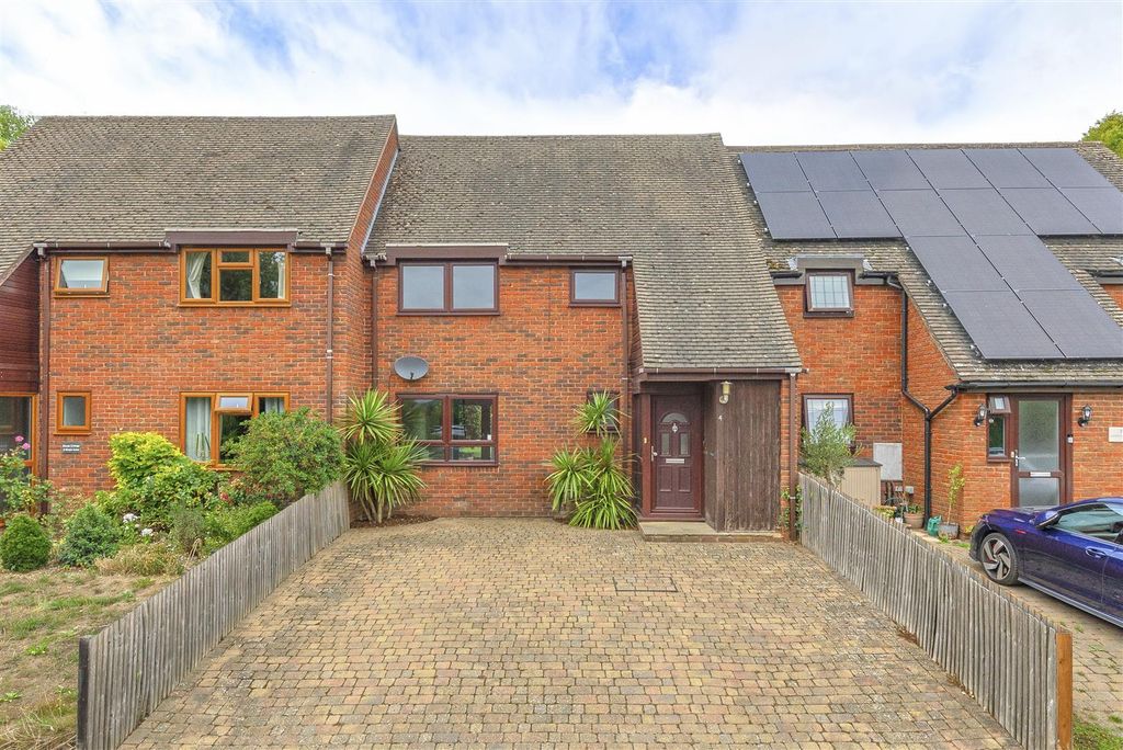 Property photo 1 of 14 01