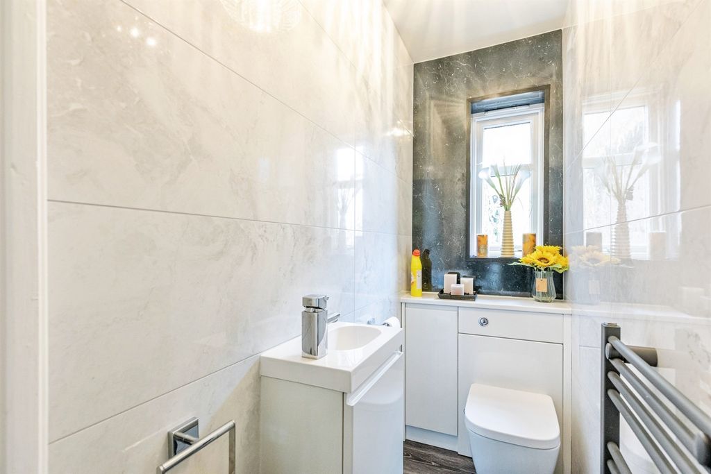 Additional image 10 of 4 bed detached house for saleMillennium Close, Kettering NN15
