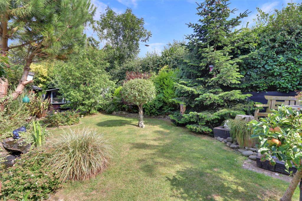 Property photo 3 of 18 Picture No. 11