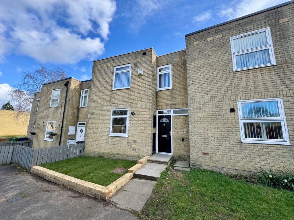 Property photo 1 of 13 Outside