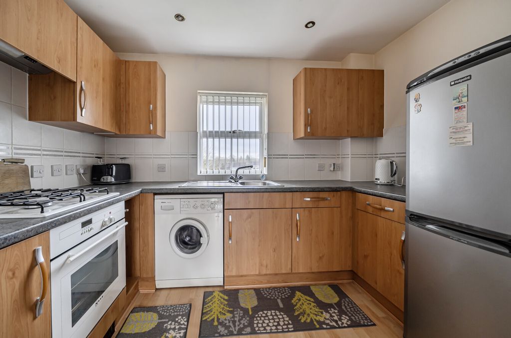 Property photo 3 of 16 1421304-13-69A180...