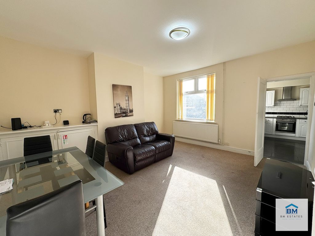 Property photo 2 of 4 Photo 2