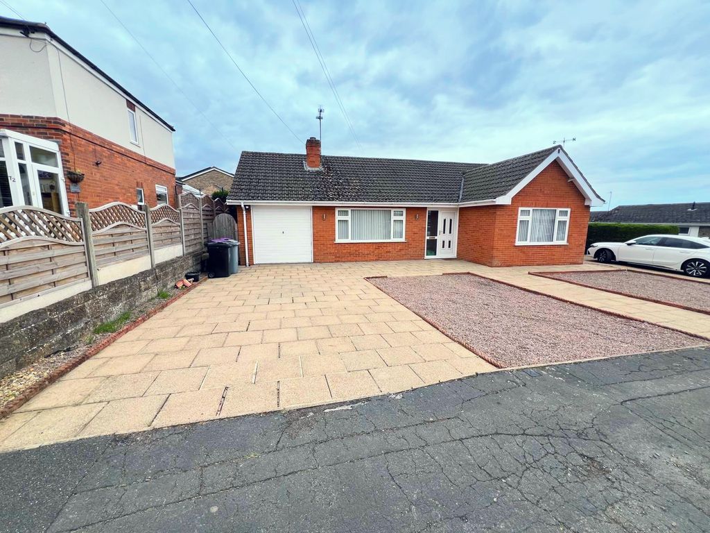 Property photo 1 of 1