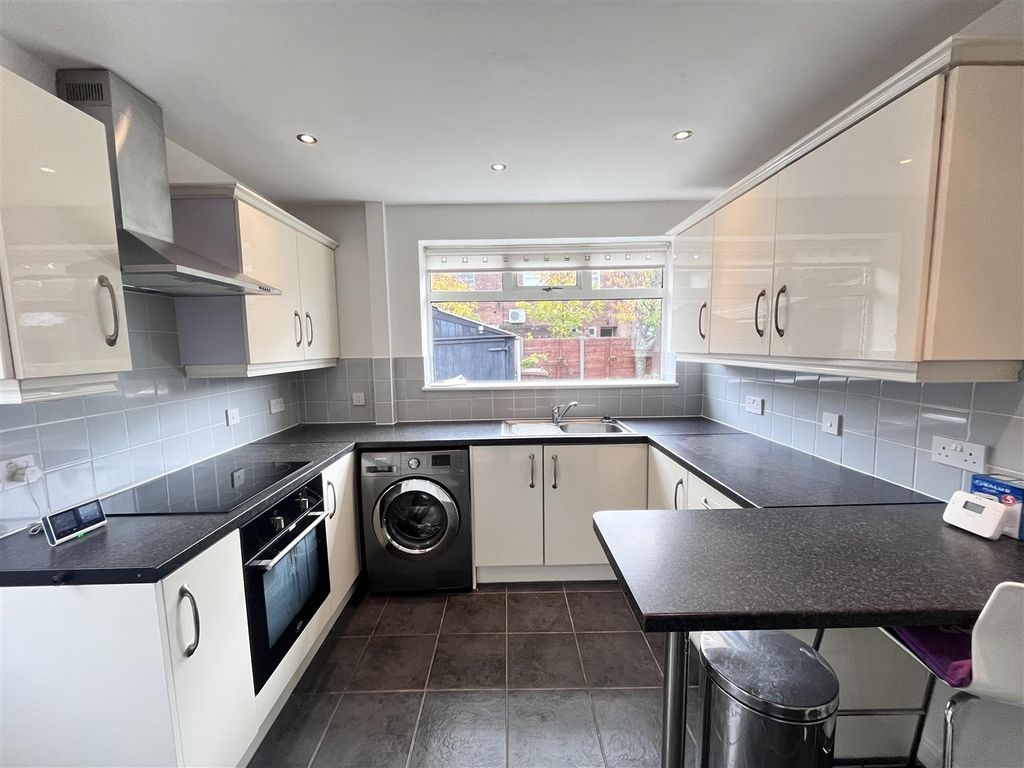 Property photo 3 of 14 Img_8979.Jpg