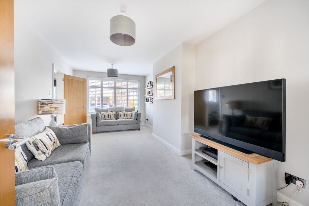 Property photo 3 of 22 1417751-14-69A9A2...