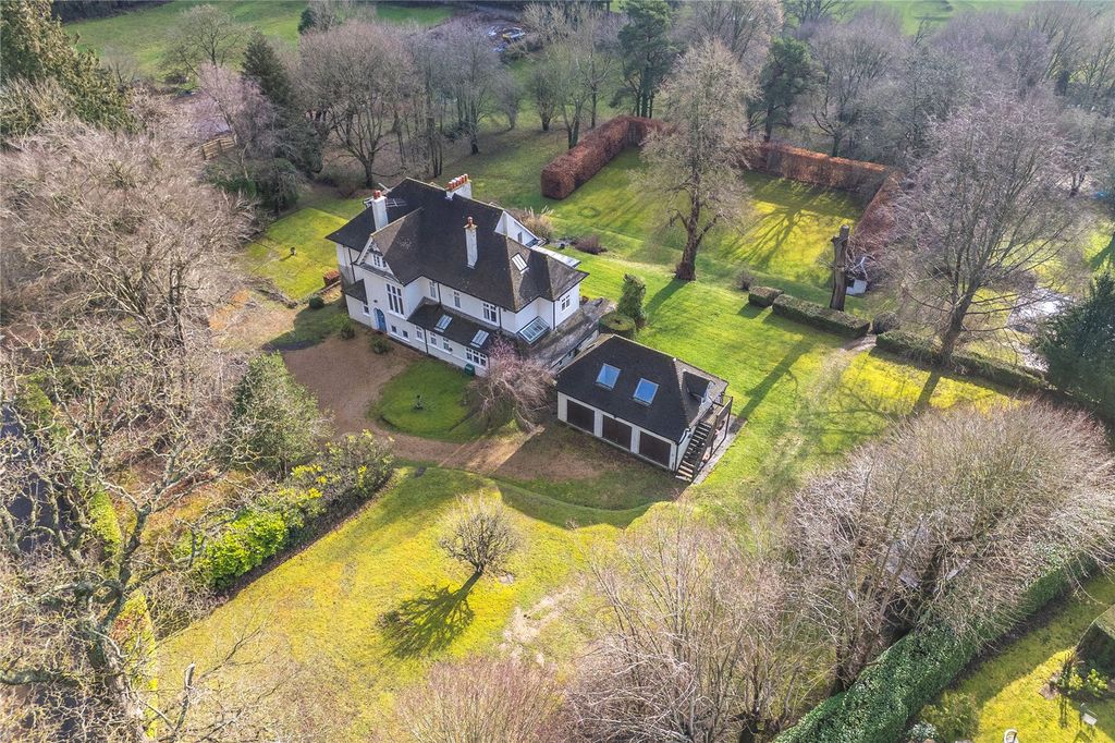 Property photo 1 of 20 Front Aerial