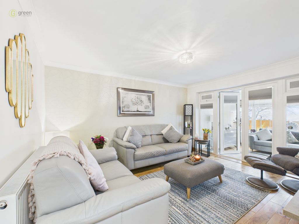 Property photo 3 of 14 Cam03830G0Pr0253Still014