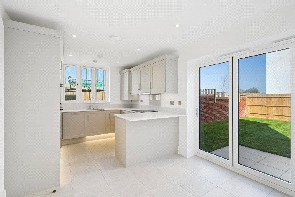 Property photo 3 of 10 The Russell