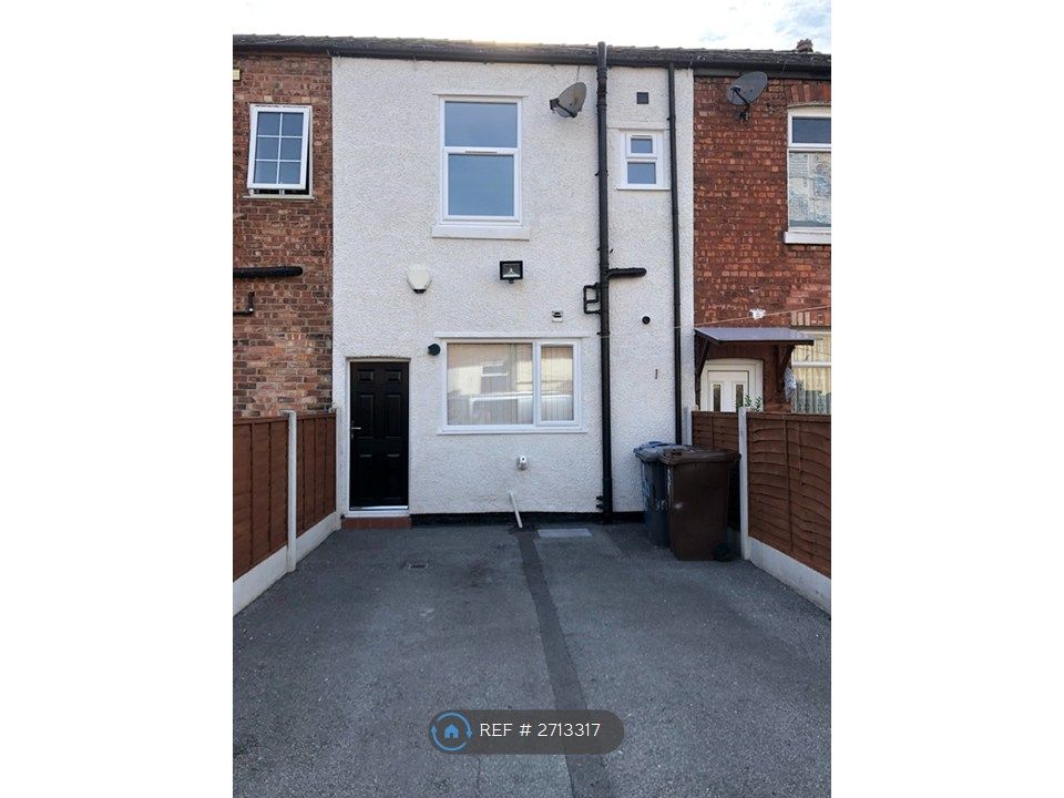 Property photo 2 of 32 Rear View Of Property & Car Parking Area