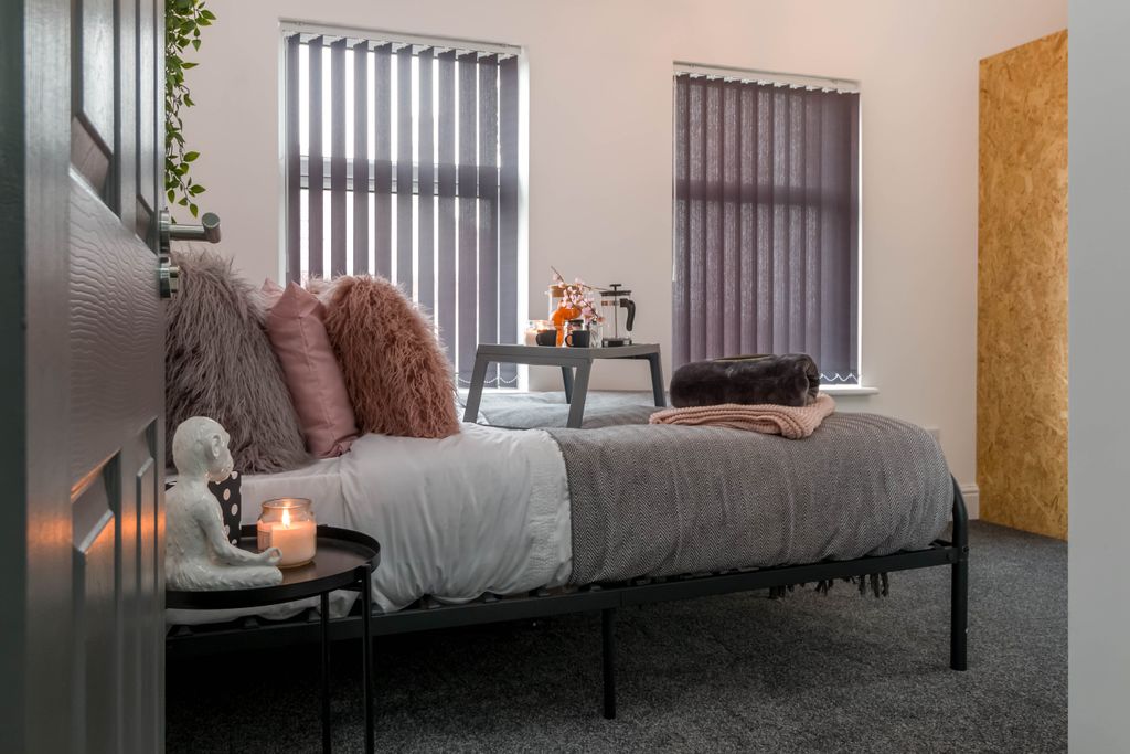 Property photo 2 of 20 Apt 6 1A Holmes St Liverpool L90Rh 008