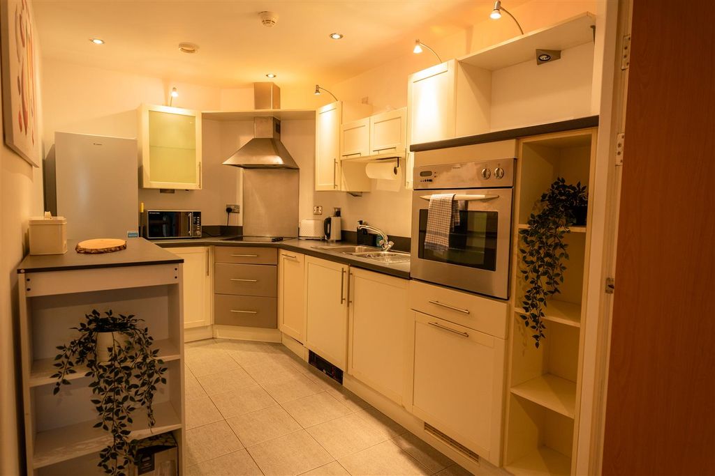 Property photo 3 of 12 Dsc01066.Jpg