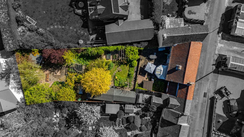 Property photo 2 of 28 Arch Cottage (43 Of 44)