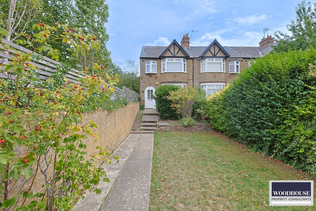 Property photo 1 of 31